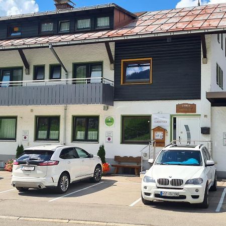 Haus Haberstock Apartment Riezlern Bagian luar foto